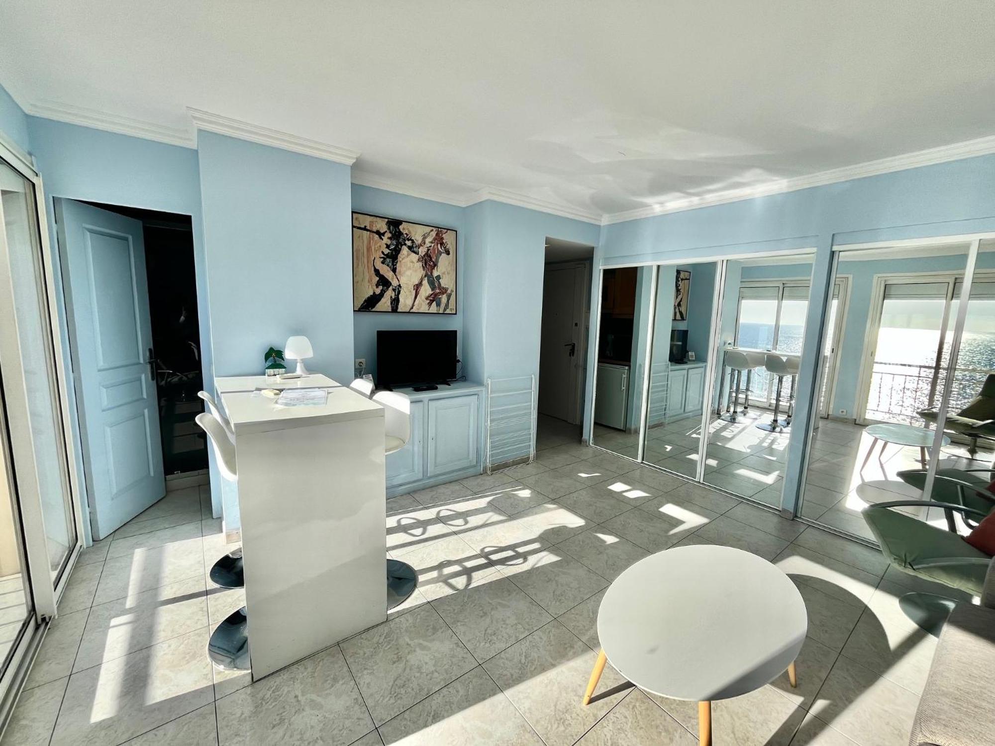 Louise Appartement, By Welcome To كان المظهر الخارجي الصورة